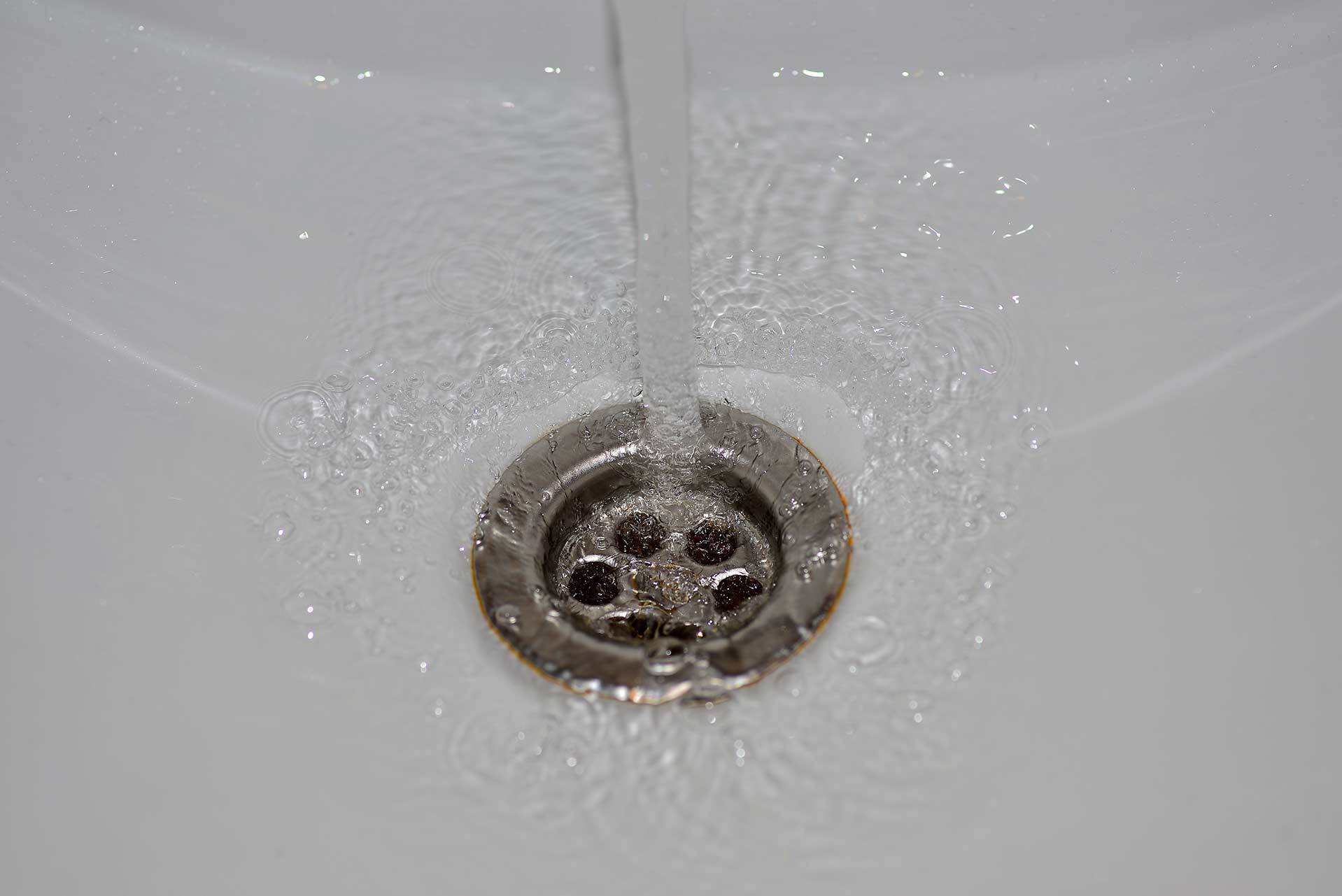 A2B Drains provides services to unblock blocked sinks and drains for properties in Tottenham.